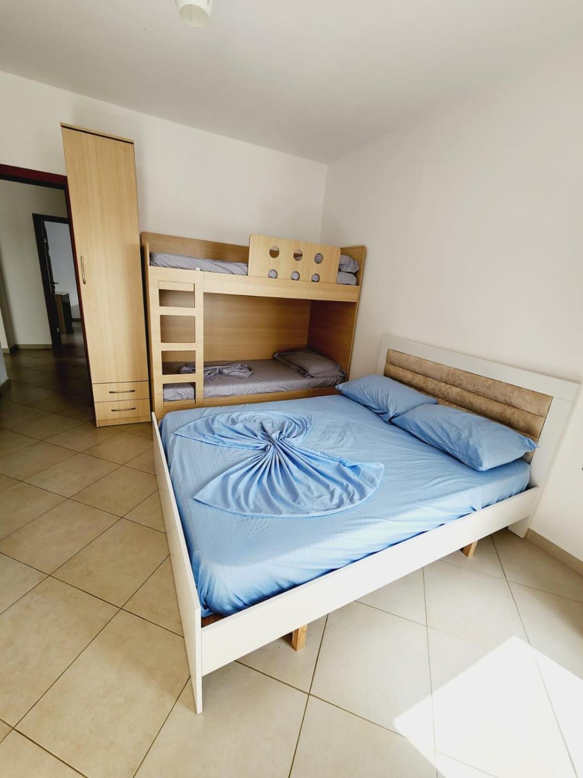 Summer Apartments Shëngjin Kültér fotó