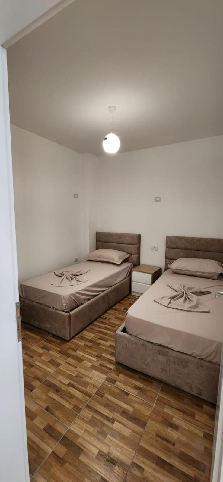 Summer Apartments Shëngjin Kültér fotó